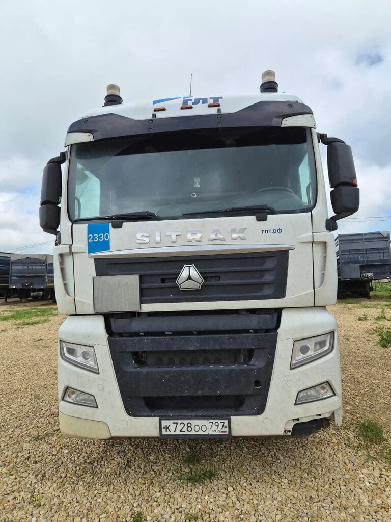 SITRAK C7H 4x2 Седельный тягач ZZ4186V361HE — Б/У, 2023 г.