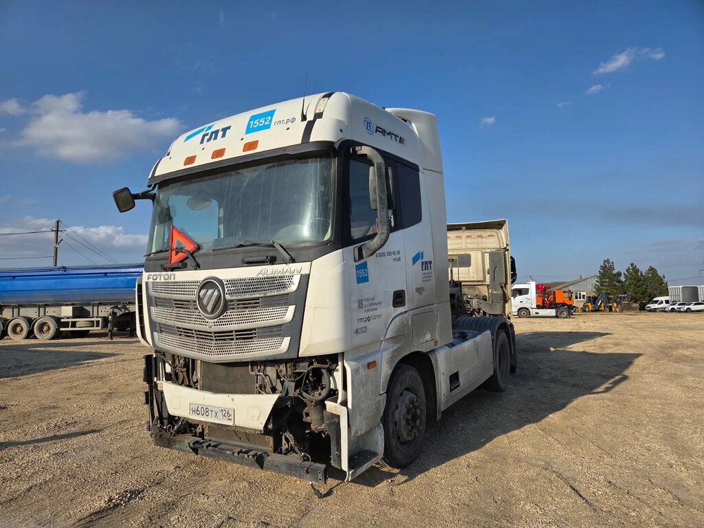Foton AUMAN 4x2 Седельный тягач BJ4189SLFKA — Б/У, 2023 г.
