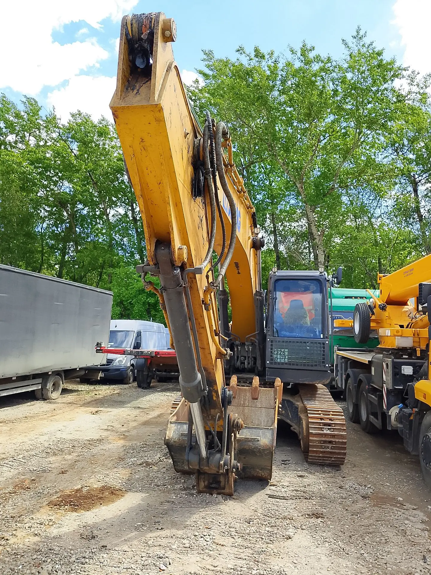 XCMG XE225 Экскаватор XE225DN — Б/У, 2024 г.