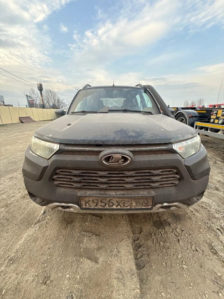 LADA Niva Travel Luxe 1.7 80hp 5MT — Б/У, 2023 г.