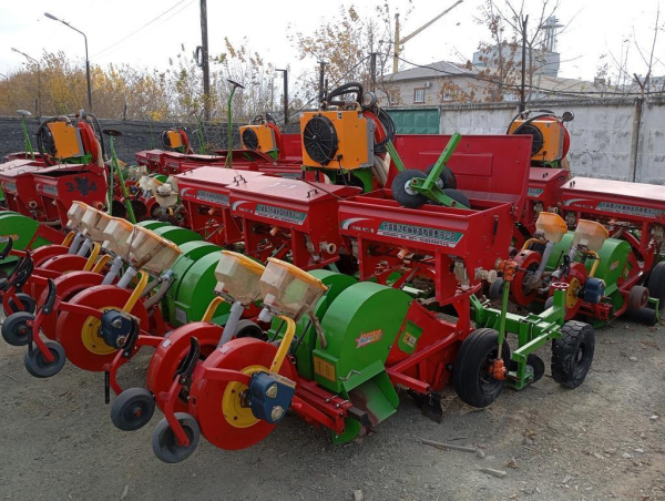 Chifeng xinda machinery manufactoring co ltd 2BFM6 — Б/У, 2022 г. (Барнаул, 3 км)