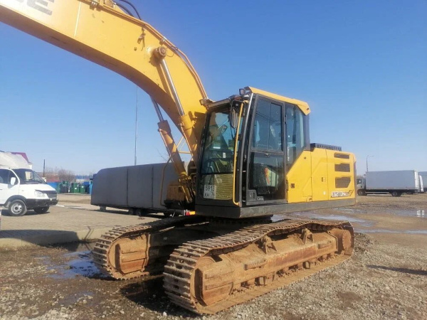 LGCE E6210 Экскаватор E6210F — Б/У, 2023 г.