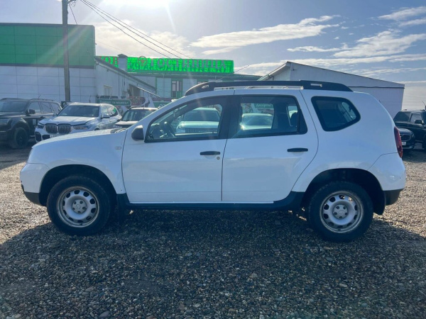 Renault DUSTER Drive 2.0 AT4 4x4 — Б/У, 2019 г.