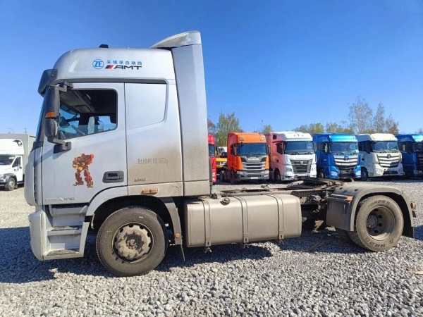 Foton AUMAN 4x2 Седельный тягач BJ4189Y6ADL-01 — Б/У, 2023 г.