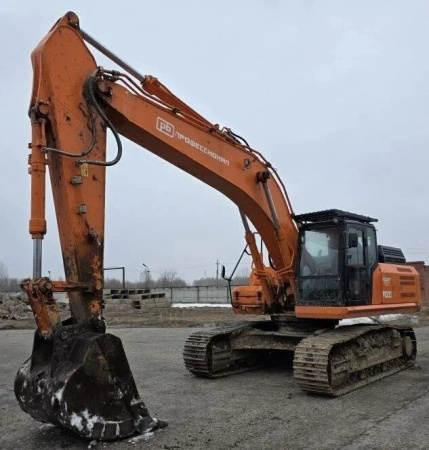 PB Профессионал PB330 Экскаватор — Б/У, 2024 г.