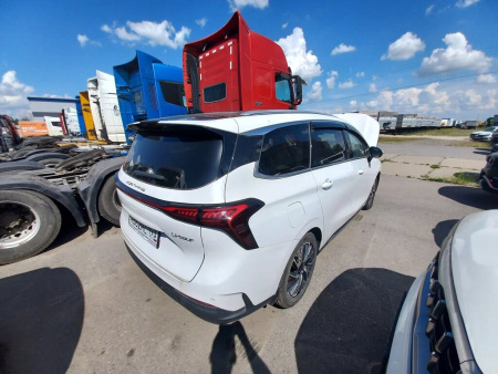 FORTHING M4 YACHT 1.5T AT Premium — Б/У, 2023 г.