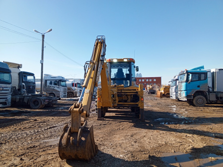 SHANMON 388 Экскаватор-погрузчик 388H — Б/У, 2024 г.