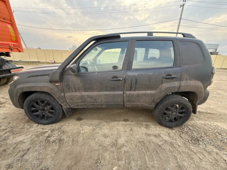 LADA Niva Travel Luxe 1.7 80hp 5MT — Б/У, 2023 г.