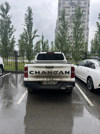 Changan Hunter Plus 2.0 AT Luxe — Б/У, 2023 г.