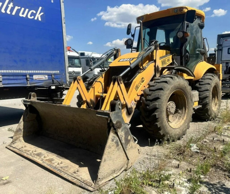 Bull 4SX Экскаватор-погрузчик — Б/У, 2023 г.