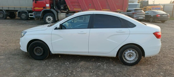 LADA VESTA CNG Comfort 1.6 106hp 5MT — Б/У, 2022 г.