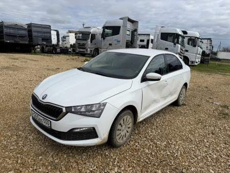 Skoda RAPID Style 1.6MPI 6AT — Б/У, 2021 г.
